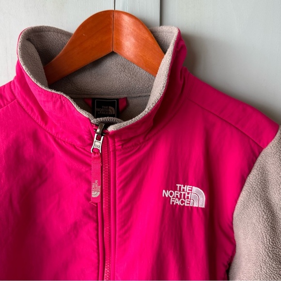 The North Face Denali Fuchsia and Grey Fleece Jacket - Picture 3 of 7
